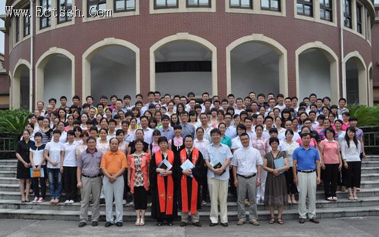 华东神学院举行新学期系列活动 华东神学院举行新学期系列活动